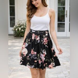 Haute Monde Black Floral Tie-Waist Circle Skirt. Women’s Size Large.